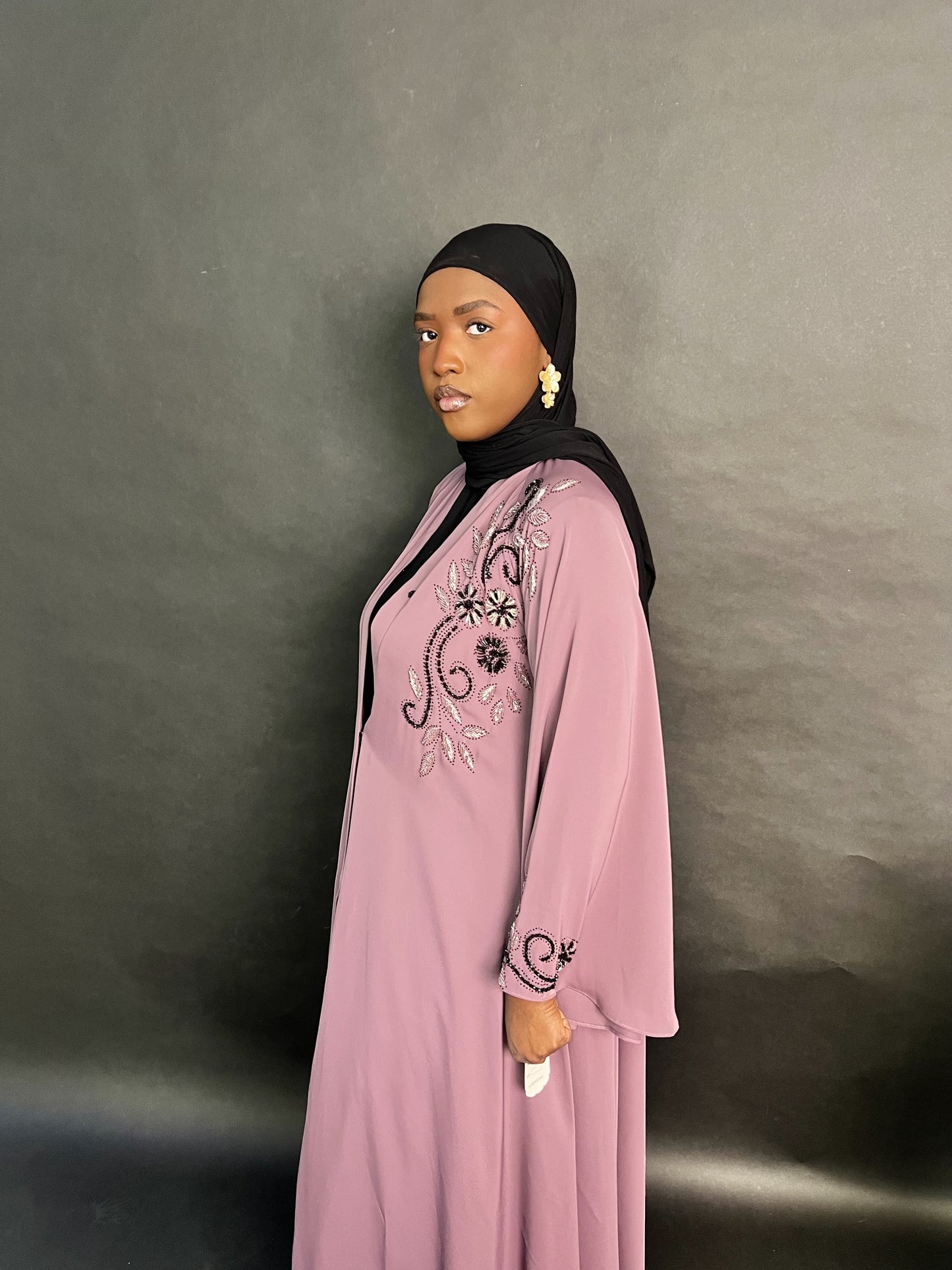 Mauve abaya